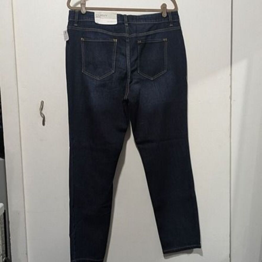 Liz Claiborne Dark Blue Denim Women's Curvy Fit Skinny Leg Jeans sz. 14 - Picture 3 of 4